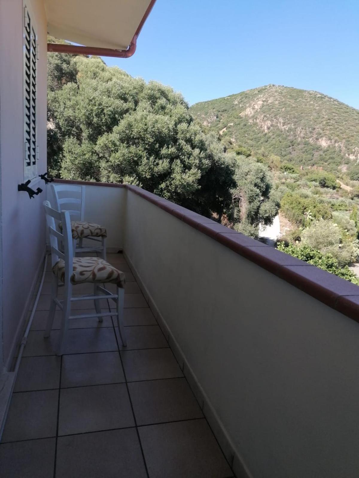 La Casetta Di Tzia Caicca Iglesias Luaran gambar